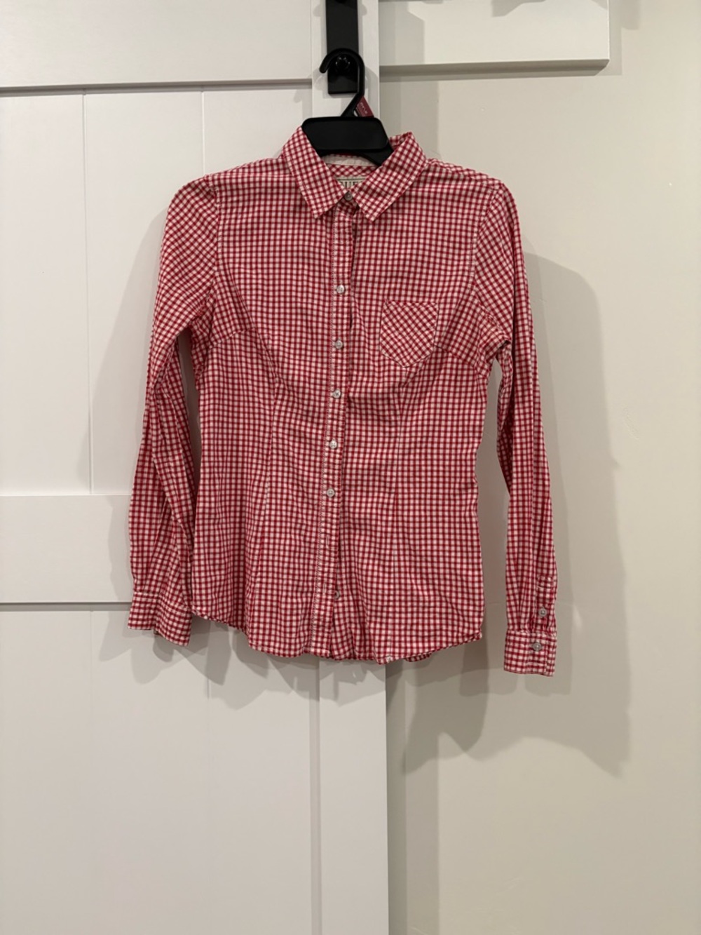 Guess Women’s Red and White Gingham Button-Down Shirt